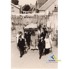 Dorpsdijk processie Baldakijn